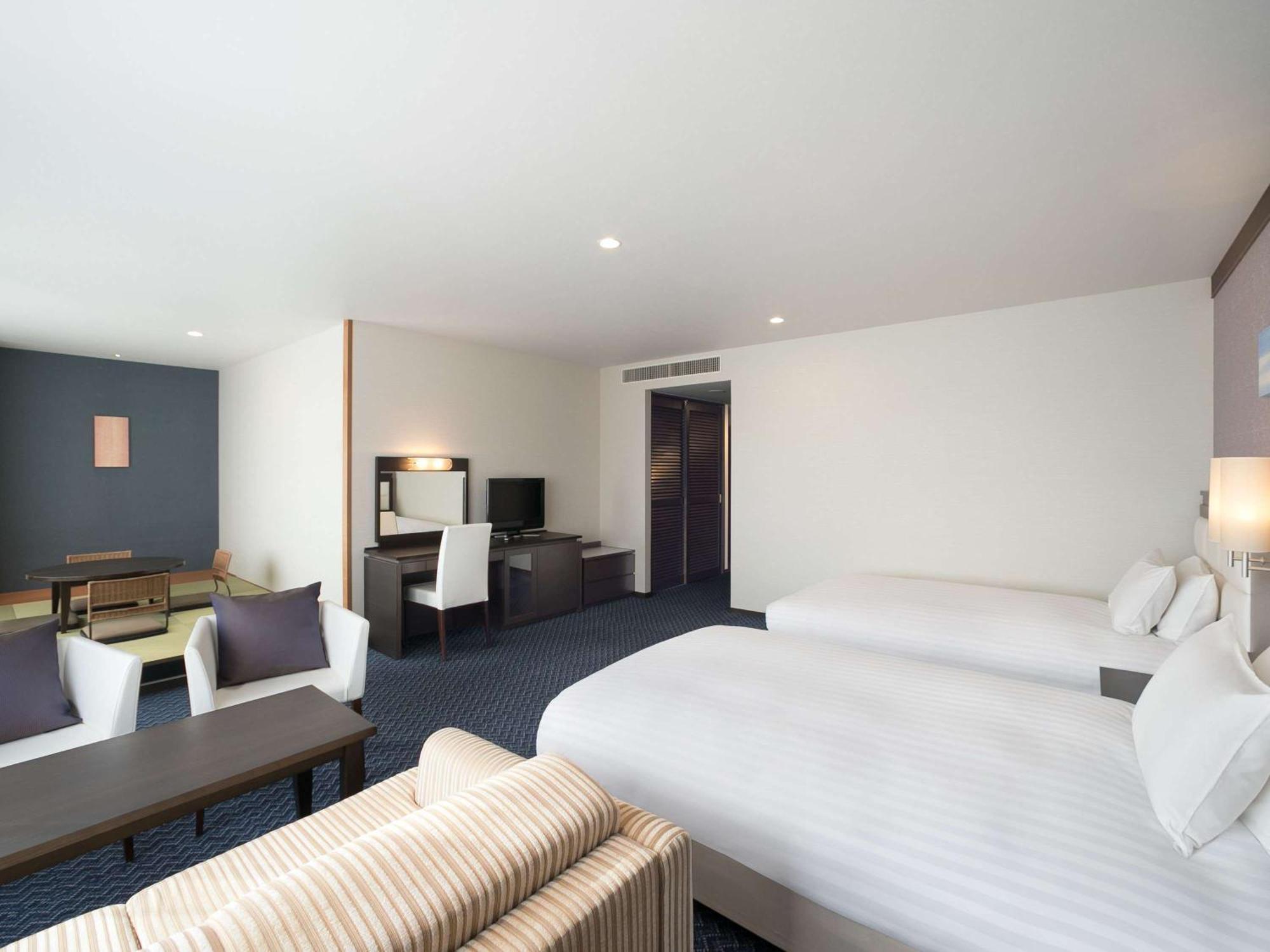 Grand Mercure Lake Biwa Resort & Spa Nagahama  Exterior photo